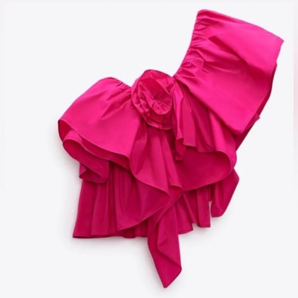 ZARA PINK VOLUMINOUS RUFFLE
ASYMMETRIC TOP PINK - Picture 1 of 9